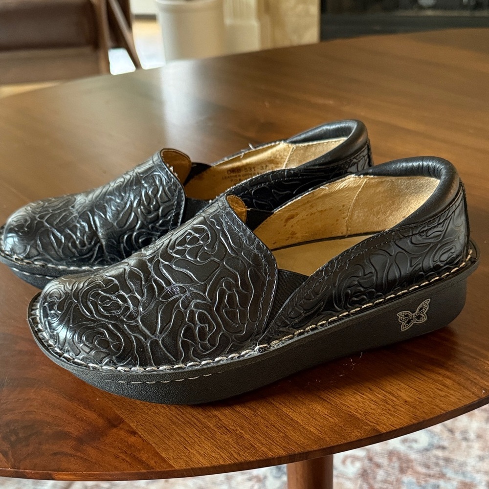 Alegria Women's Black Embossed Slip-On Shoes